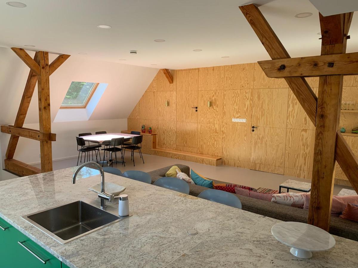 Appartement Fox à Hostka  Extérieur photo